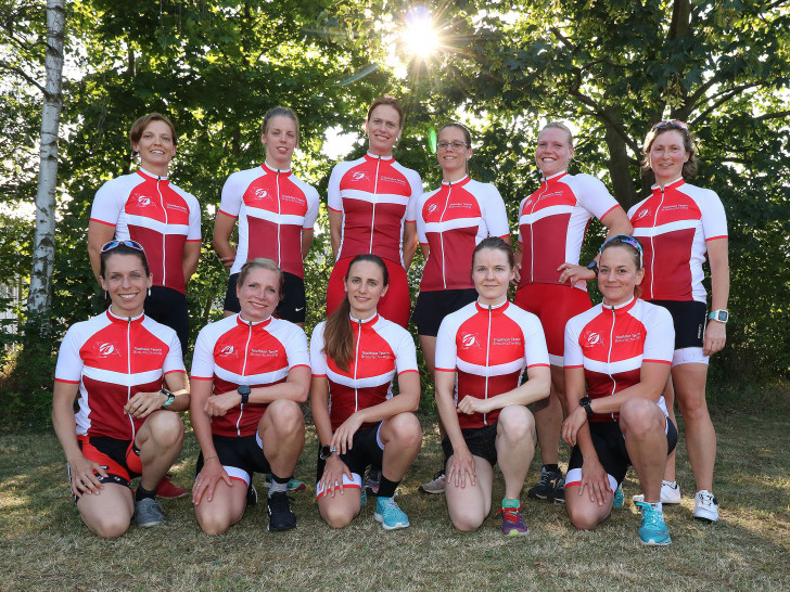 Die Landesliga-Damenmannschaft vom Triathlon Team Braunschweig e.V. Foto: TTBS/Aisha