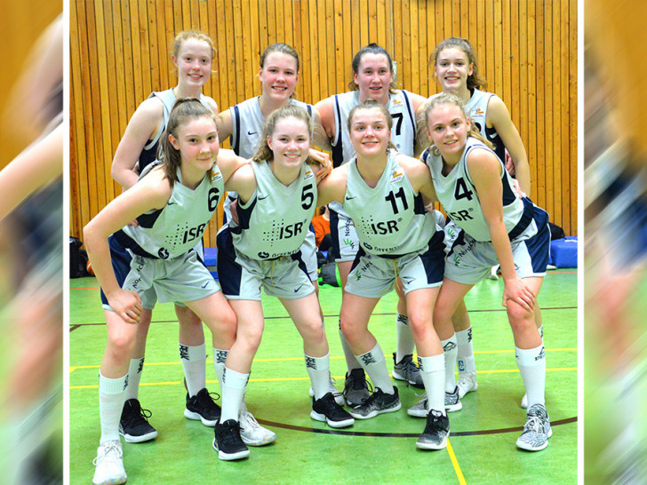 Toll gekämpft: Svea Junger, Lara Bosse, Antonia Schilling, Lina Falk, Lena Lingnau, Alina Fritzsche, Zoe Wildrich, Franka Wittenberg, Jolina Mrotzek (nicht auf dem Foto). Foto: privat 