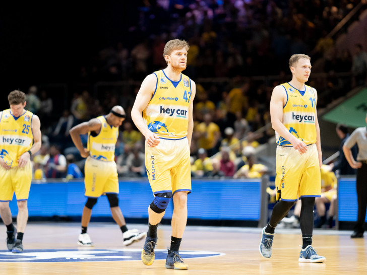 Müssen konzentriert in den Endspurt gehen: Basketball Löwen Braunschweig. Foto: Reinelt/PresseBlen.de