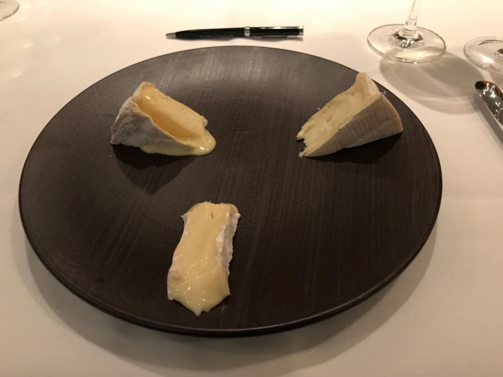 Auf die Lagerung von Käse kommt es an, wenn man ihn nicht einfach nur essen, sondern genießen will... Foto/ Video: Marc Angerstein