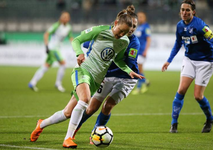 Caroline Hansen schoss die Frauen des VfL Wolfsburg ins Halbfinale. Foto: imago/regios24
