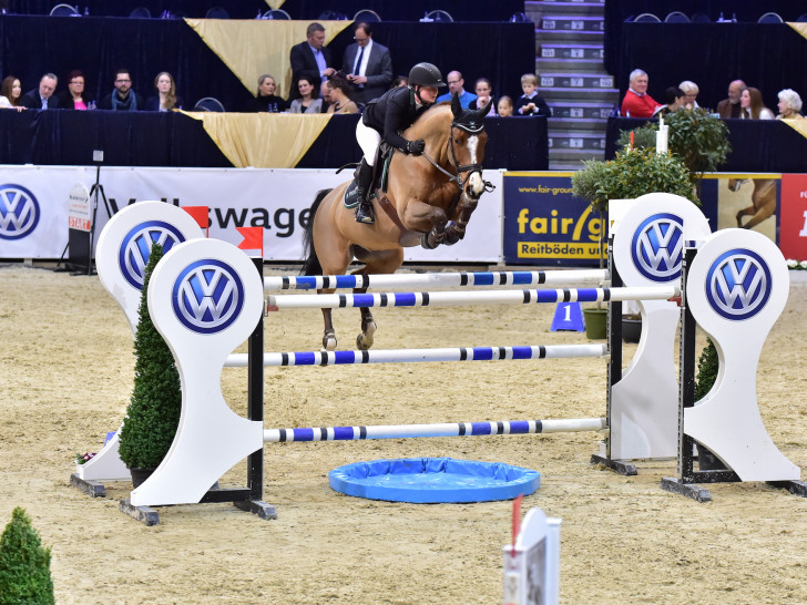 Pia-Katharina Bostock-Beeking mit Flower Boy (Foto: Mark Große-Feldhaus)