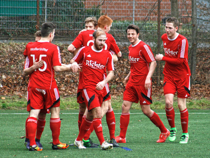 Halbes Dutzend am Biberweg: MTV Wolfenbüttel. Foto: Vollmer