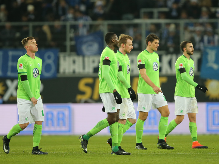 Stark verbessert und doch tief enttäuscht: VfL Wolfsburg. Fotos: Agentur Hübner