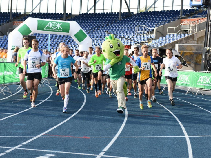 Der AOK Firmenlauf steht in den Startlöchern. Jetzt noch anmelden. Fotos: Veranstalter