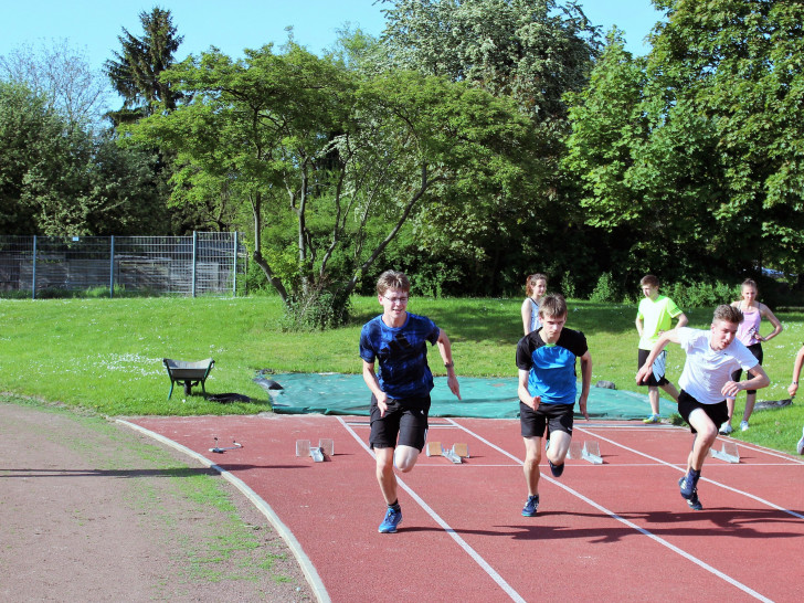 Der MTV Braunschweig gehört jetzt zu den zehn Sportvereinen in Niedersachsen mit den meisten Jugendlichen im Alter von 15-18 Jahren. Hier als Beispiel ist das Leichtathletiktraining zu sehen. Foto: MTV Braunschweig