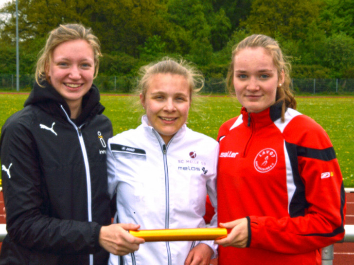Platz 2 (v.l.n.r): Lisa Winkelmann, Marieke Sprenger (beide SC Melle 03), Stina Ackermann (LAV 07 Bad Harzburg). Foto: Feyerabend/privat