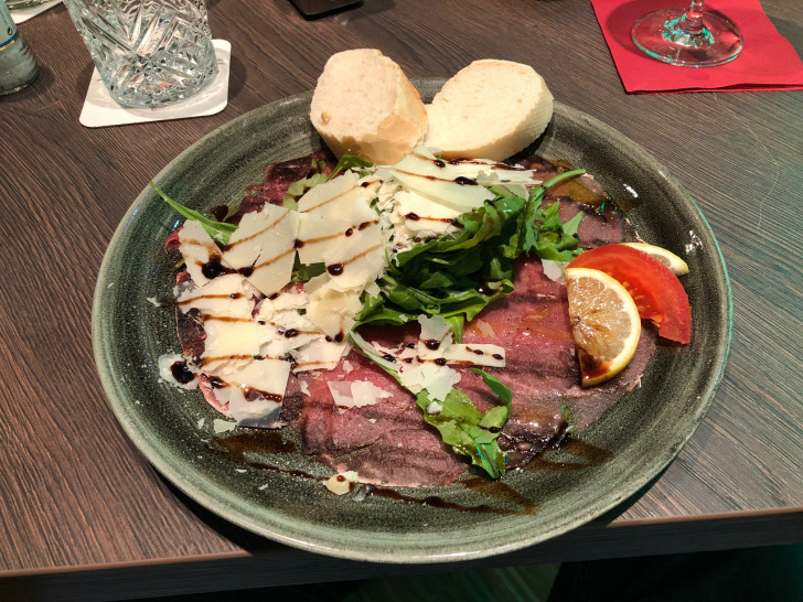 Carpaccio im "Zum Glück".