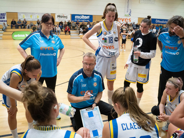 LionPride-Coach Christian Steinwerth war mit dem Spiel insgesamt zufrieden, sah aber noch Luft nach oben. Fotos: Reinelt/PresseBlen.de