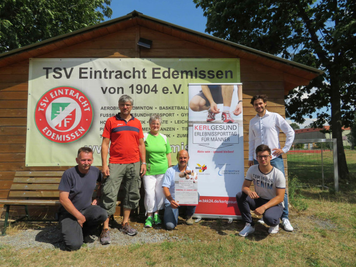 Olaf Heuer (Vorstand TSV Eintracht Edemissen), Stefan Burkutean (KSB Workshop Referent Aquafitness), Elisabeth Weiß (KSB Workshop Referentin Smovey), Ralf Klemm (Sportreferent KSB Peine), Lukas Stötzner, Hennig Reimer (beide BKK 24/v.l.n.r.). Foto: KSB Peine