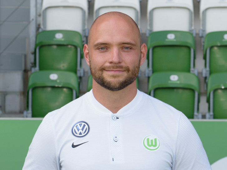 Erstes Pflichtspiel als neuer Chef: Stephan Lerch. Foto: VfL Wolfsburg
