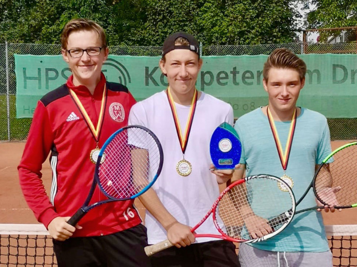 V.l.n.r.: Finn Brüggemann (MF), Johannes Grein und Julian Thiele. Foto: Verein