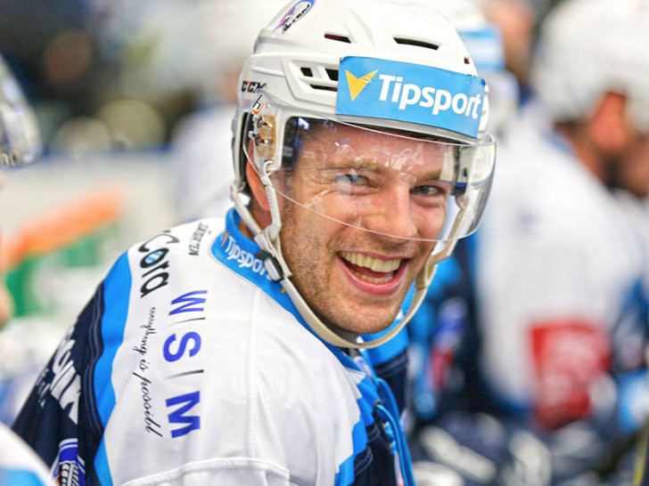Nick Jones schließt sich den Grizzlys Wolfsburg an. Foto: HC Pilsen