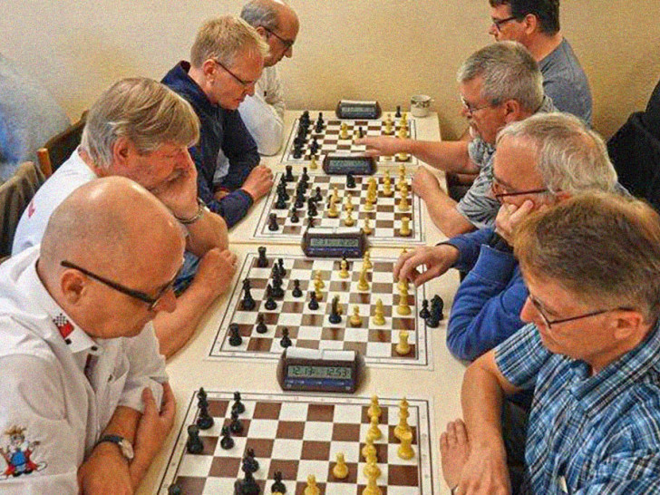 Die Senioren-Schnellschach-Mannschaft. Foto: Wolfgang Klettke 