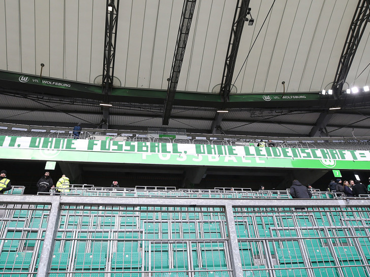 Leerer Block der Ultras in der VfL-Arena. Foto: Agentur Hübner