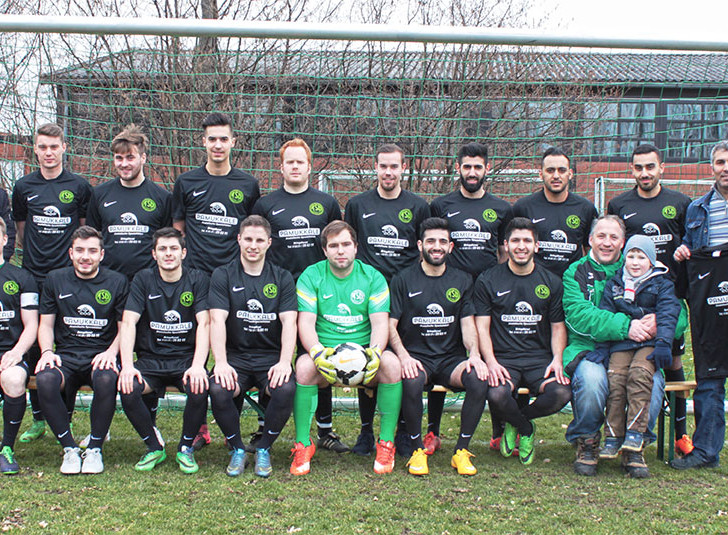 Freuen sich über die neuen Jerseys: TSV Leinde. Foto: privat