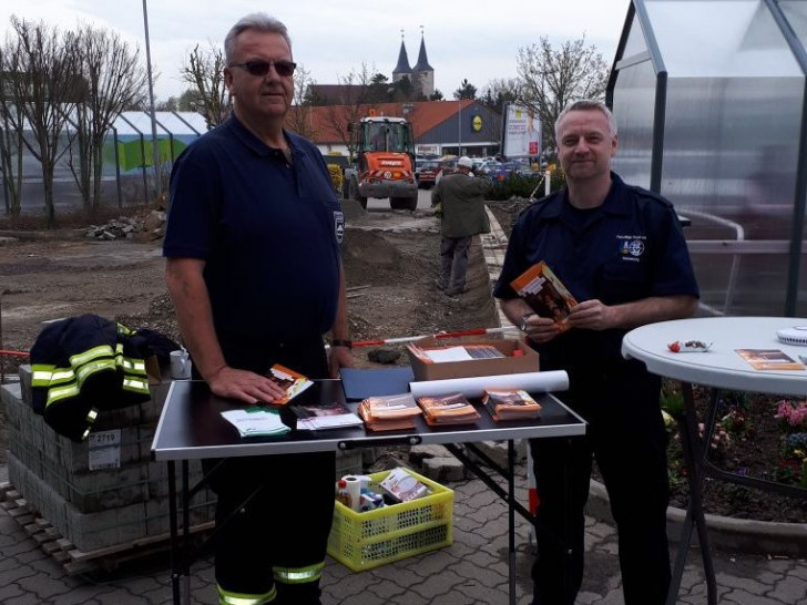 Die Feuerwehr im Landkreis Helmstedt informierte zum Thema "Rauchmelder. Foto: Gunnar Schuchmann 