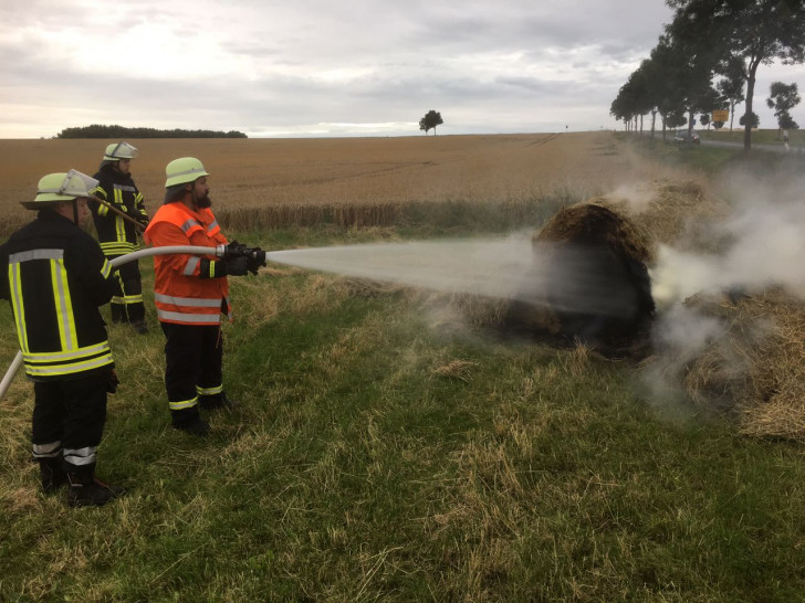 Nach einer Stunde war der Einsatz beendet. Foto: Maik Wermuth, Gemeindebrandmeister Samtgemeinde Grasleben