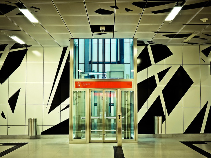 Ein Aufzug im Bahnhof Peine ist vorübergehend außer Betrieb. Symbolfoto: Pixabay