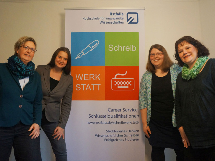 Das Team "Schreibwerkstatt" (von links): Silke Gausche, Diana Zimper, Anne Rothärmel und Kathrin Wiemann. Foto: Privat