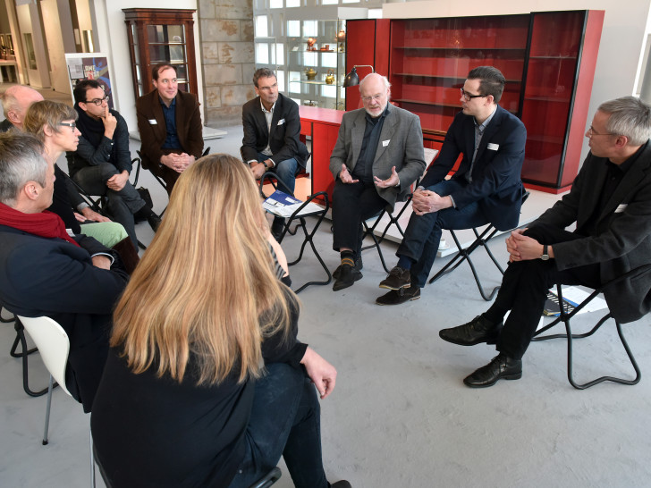 Workshop „Kommunen“ im Arbeitstreffen des Netzwerk Baukultur in Niedersachsen e.V. unter Leitung von Kai-Uwe Hirschheide, komm. Baudezernent der Stadt Wolfsburg. Foto: Stadt Wolfsburg