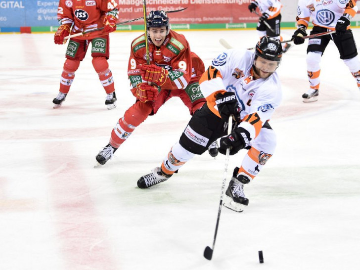 In Düsseldorf hatten die Grizzlys die Nase vorn. Fotos: Moritz Eden/City-Press GbR