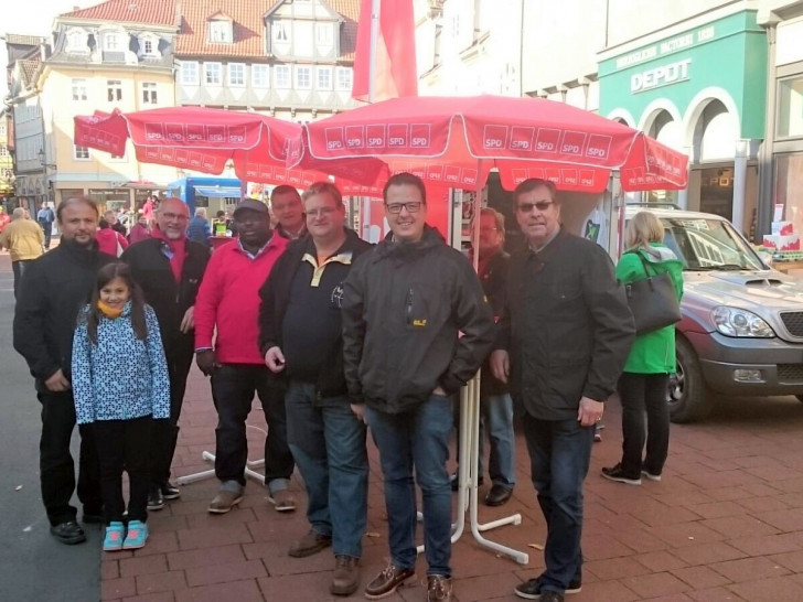 Info-Stand der SPD in der Fußgängerzone. Foto: Privat