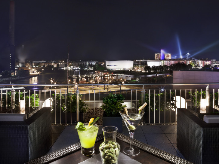 Die Tour endet bei einem Cocktail über den Dächern von Wolfsburg- Foto: WMG