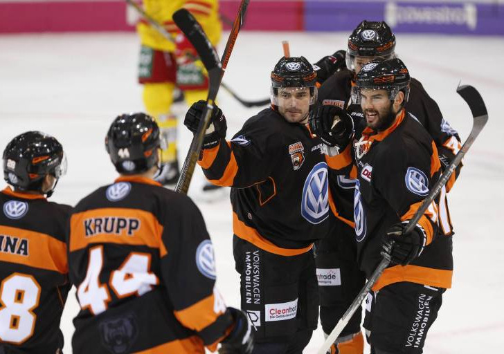 Das 3:0 besiegelte den klaren Sieg der Grizzlys. Foto: imago/foto2press
