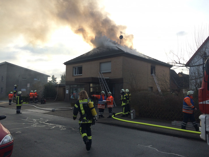 Feuer in einem Einfamilienhaus in Leiferde. Foto: aktuell24(BM)