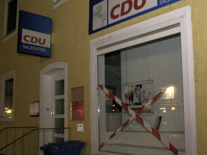 Die Polizei hat nach der Plakat-Aktion ein Ordnungswidrigkeitenverfahren eingeleitet. Fotos: Rudolf Karliczek
