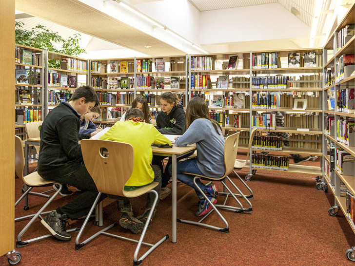 Bibliothek Heinrich-Nordhoff-Gesamtschule Foto: Stadt Wolfsburg