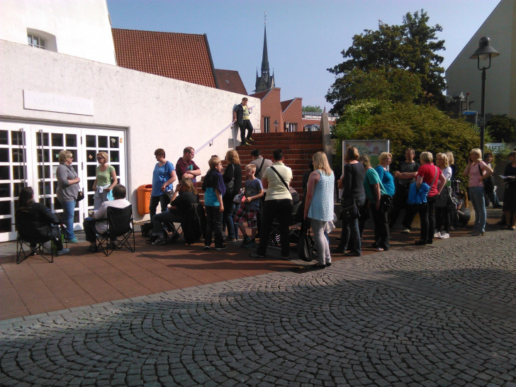 Beim Anmeldestart war eine Menge los. Foto: Stadt Peine