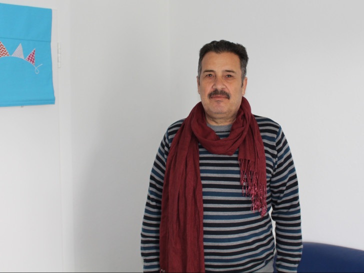 Ali Hmedi durchquerte auf seiner Flucht aus Syrien die Türkei, Bulgarien, Rumänien, Ungarn und Österreich, bis er schließlich in Wolfenbüttel ankam. Foto: Jan Borner