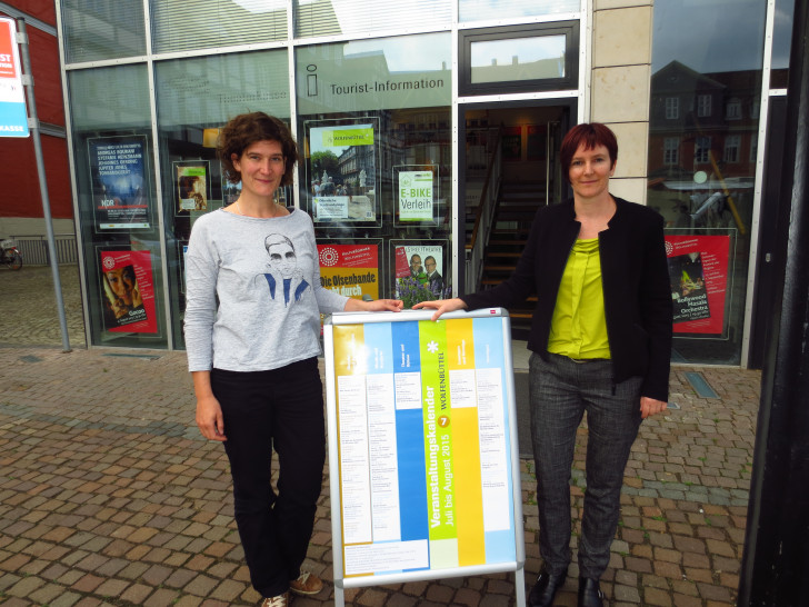 Lena Simon (Kulturprojekte) und Alexandra Hupp (Amtsleiterin) vom Kulturbüro der Stadt Wolfenbüttel. Foto: Privat