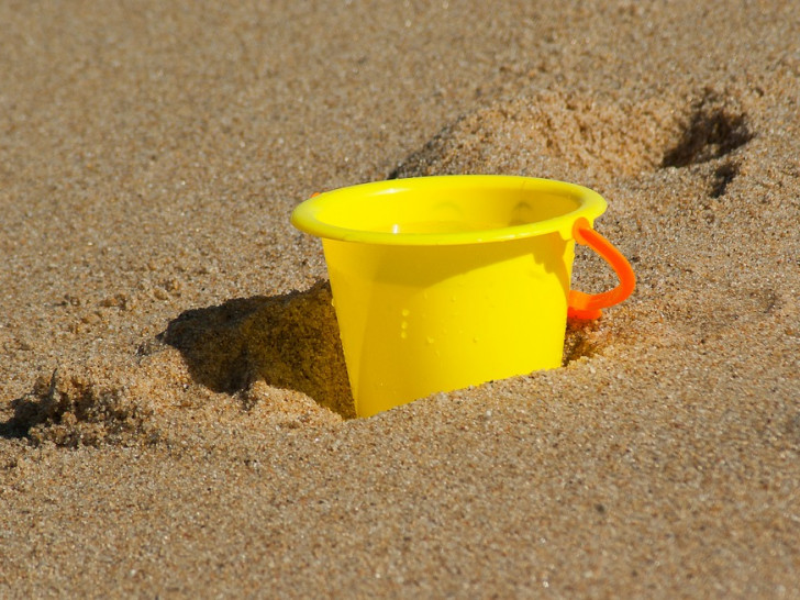 Behältnisse für den Sand müssen selbst mitgebracht werden. Symbolbild: pixabay