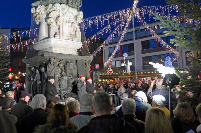 In Lebenstedt startet der Weihnachtsmarkt am 27. November. Fotos: Stadt Salzgitter