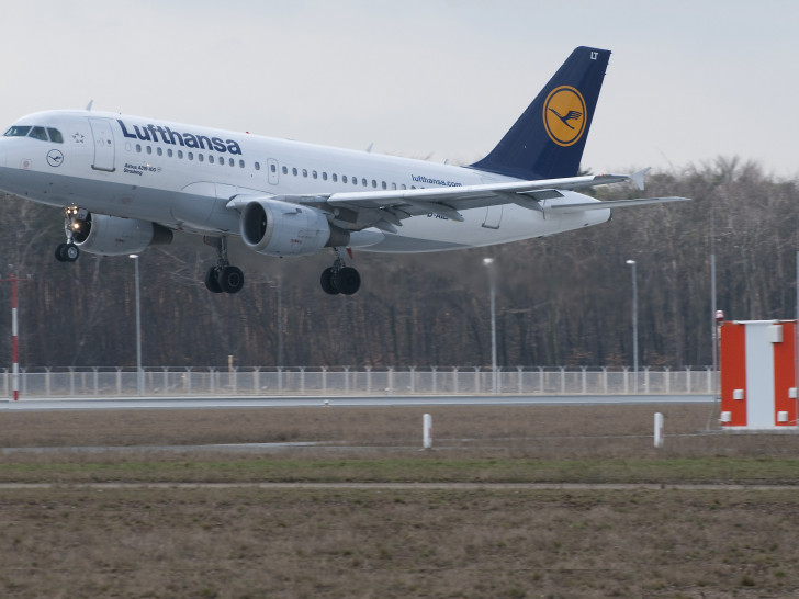Ein Lufthansa Airbus A320 im Landeanflug. Foto: Lufthansa Bildarchiv