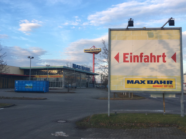 Seit 2014 steht der alte Max-Bahr-Markt leer. Symbolbild