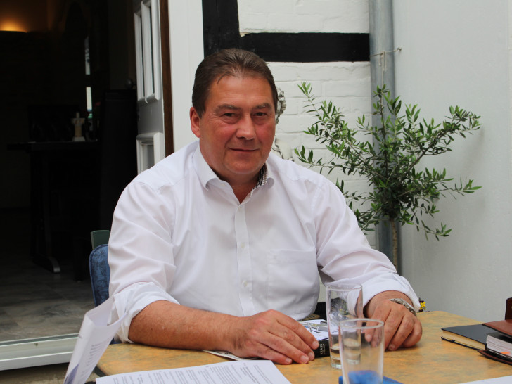 Der CDU-Bundestagsabgeordnete Uwe Lagosy bricht eine Lanze für die duale Ausbildung. Foto: Alexander Dontscheff