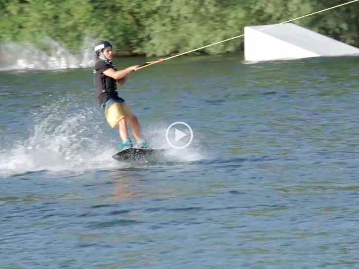 Oliver Ullrich fährt im August zur Wakeboard-EM. Foto/Video: Jens Bartels