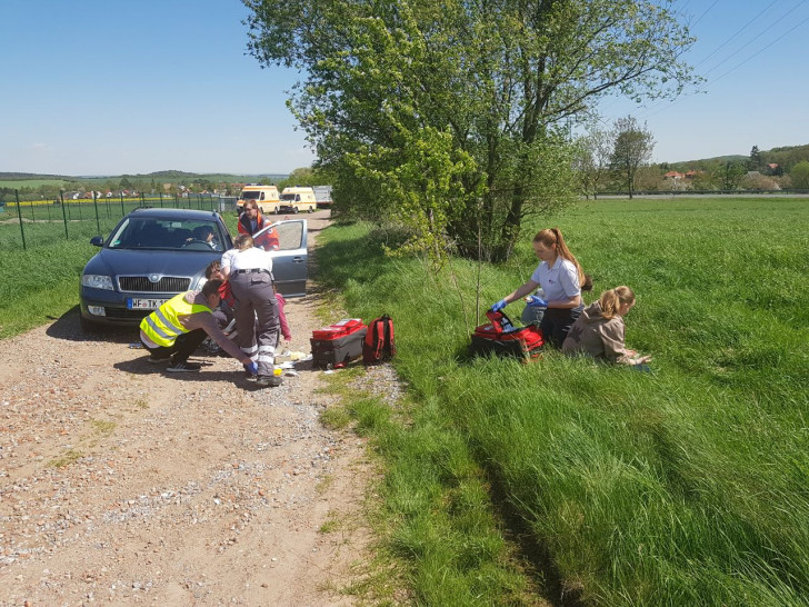 In Einsatzübungen und Zugdiensten gehen die Ehrenamtlichen der Schnelleinsatzgruppe im DRK-Kreisverband Wolfenbüttel immer wieder das Handeln bei Katastrophen- und Unfallereignissen durch. Foto: DRK

