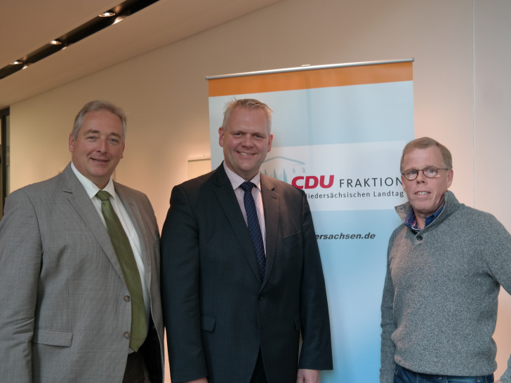 Der Landtagsfraktionsvorsitzende Björn Thümler und sein Stellvertreter Frank Oesterhelweg sind beim Braunkohlessen in Fümmelse zu Gast. Foto: CDU
