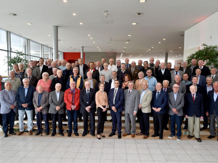 Die Jubilare mit 60- und 70-jähriger Mitgliedschaft. Foto: Lars Lindmann