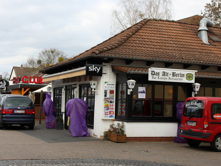 Am Freitag kam es im Kaufhof gleich zweimal zu Krawallen unter Bremer und Wolfsburger Fans. Foto: Eva Sorembik