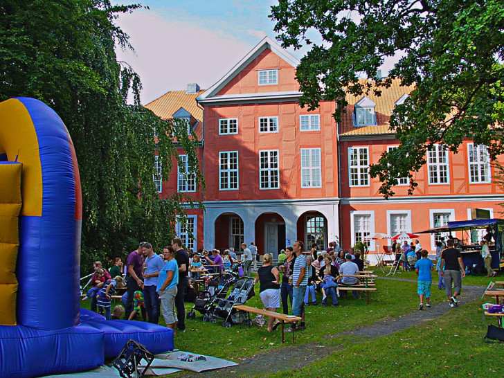 Die SPD Sickte lud zum Sommerfest im Herrenhauspark. Foto: Privat