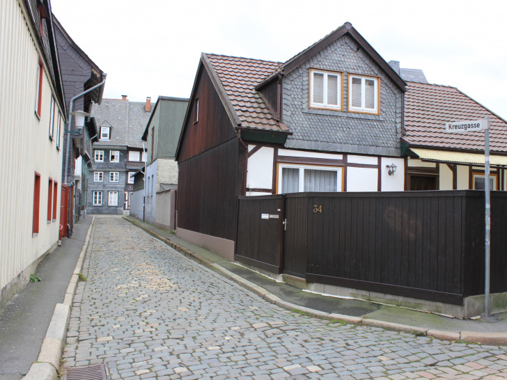 Große Auszeichnung für langjährige harte Arbeit: Harald Tenzer (rechts) mit Chris Kermode. Foto: privat