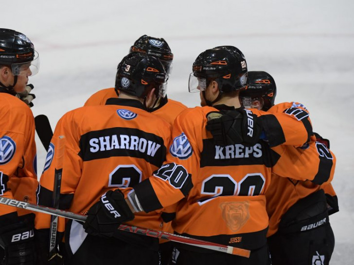 Schaffen die Grizzlys trotz der dezimierten Personalsituation den Sprung ins Viertelfinale? Foto: Moritz Eden/City-Press GbR/Archiv