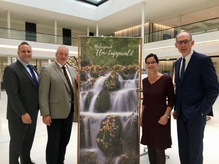 Die vier Landtagsabgeordneten aus dem Braunschweiger Land freuen sich darüber, dass Naturparks in Niedersachsen künftig stärker gefördert werden. Foto: Privat / Frank Oesterhelweg MdL