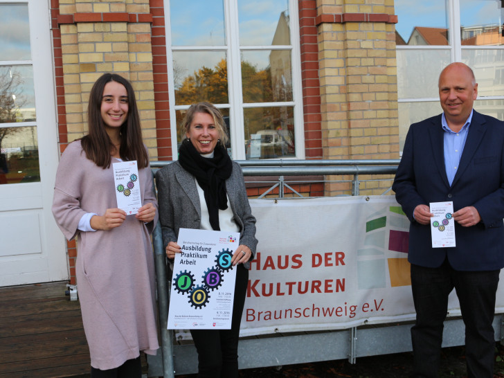Dora Balistreri, Annette Schütze und Martin Stützer (von links). Foto: Robert Braumann